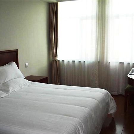 Greentree Inn Zhejiang Ningbo East Baizhuang Rd. Express Hotel Buitenkant foto