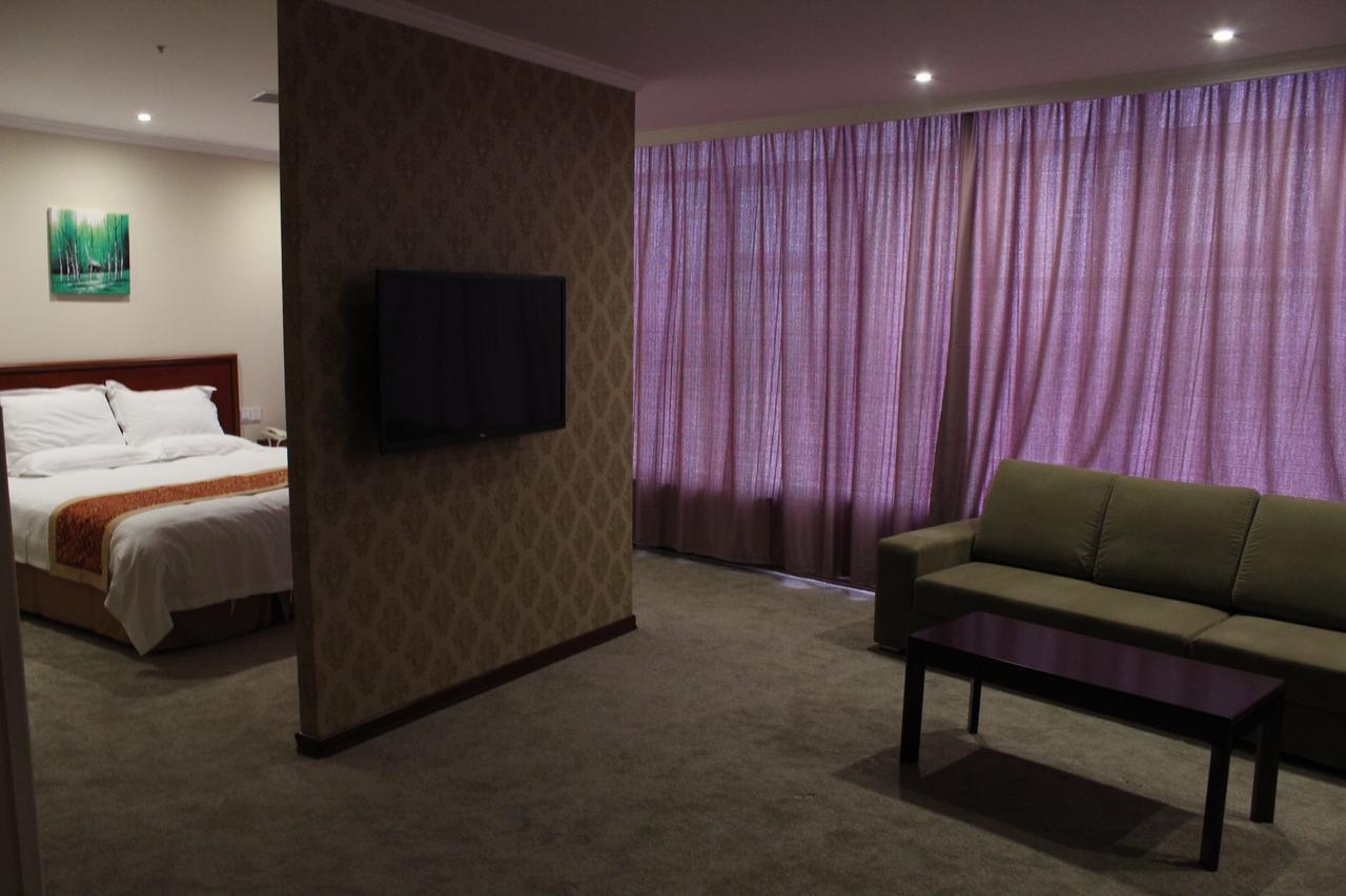 Greentree Inn Zhejiang Ningbo East Baizhuang Rd. Express Hotel Buitenkant foto